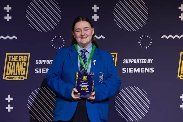 Becca Connolly, a St Mary’s College Year 12 student, won the Big Bang Intermediate Science Award, which was presented to her by conservationist and TV presenter Megan McCubbin.