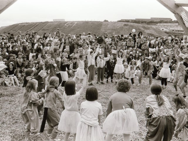 A look back at Féile celebrations and parades from August 1994.