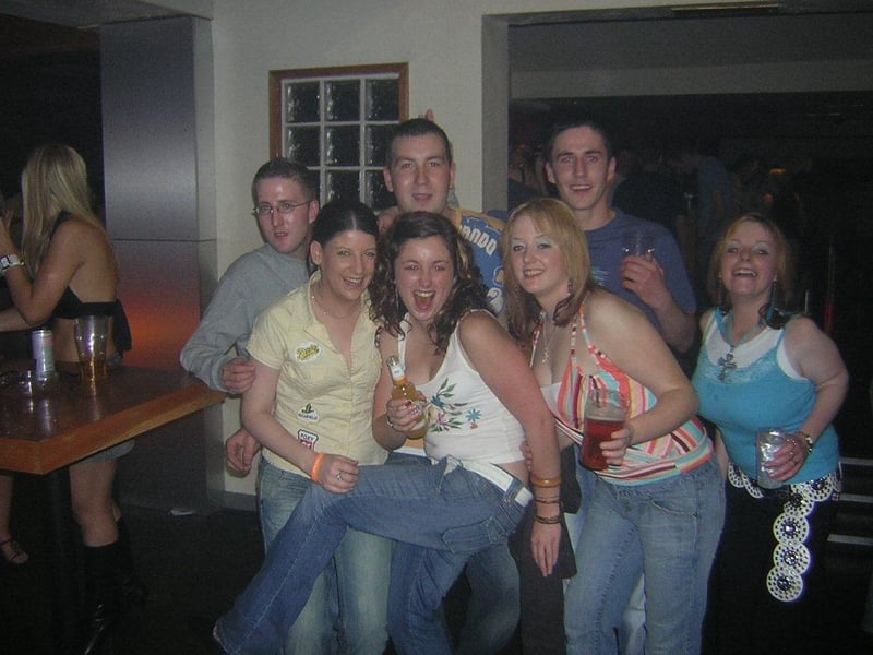 A night out in Derry bars in October 2005