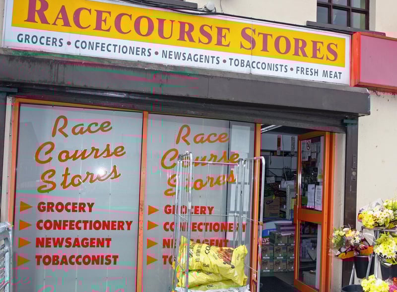 Racecourse Road (Bóthar an Ráschúrsa). Named after the Ballyarnett racecourse (Bryson).