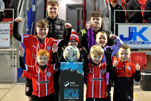 Mascots pictured with Derry City’s Cameron McJannett and Adam O’Reilly before Friday evening’s  game against Cork City.. Photo: George Sweeney. DER2308GS – 142