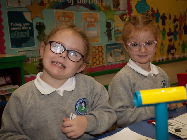 Posing for a picture are these P1s at Sacred Heart PS this week.