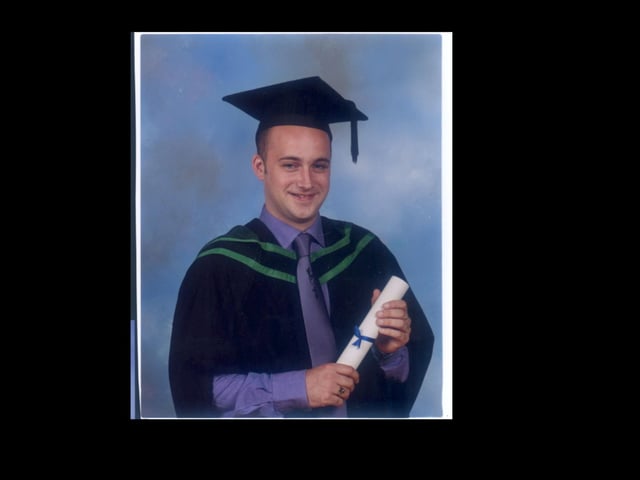 Derry graduations from August 2003