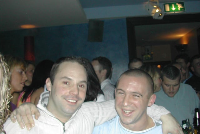 Derry people partying in Da Vinci's in November 2003