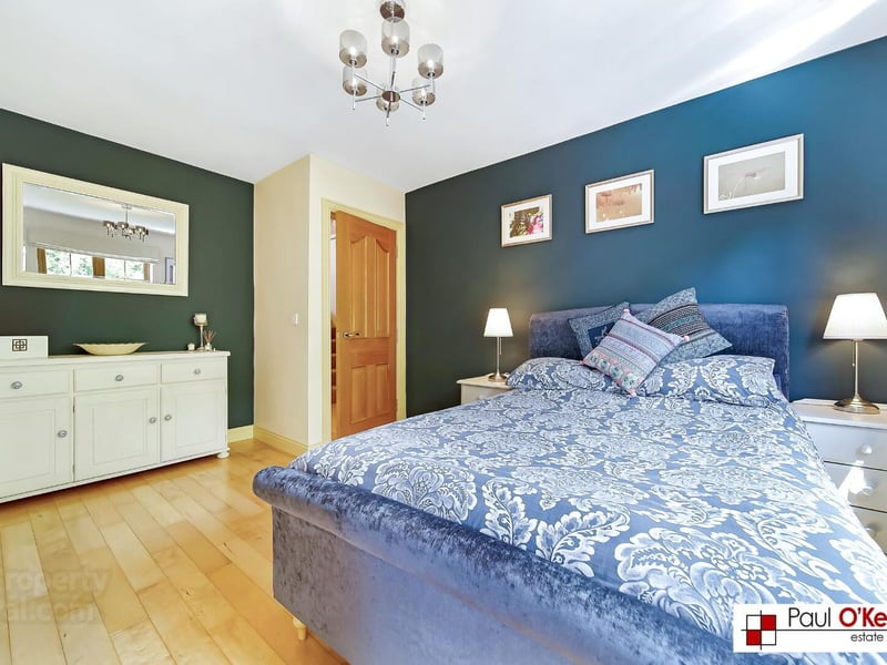 Stunning six bed, five bath property for sale in Victoria Gate
