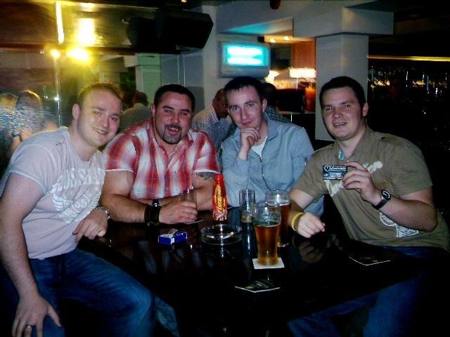 A night out in Derry bars in October 2005