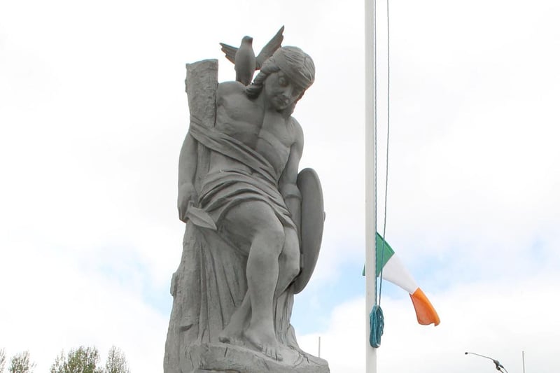 The Cú Chulainn monument in Derry City Cemetery