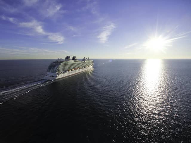 P&O Cruises Britannia at sea