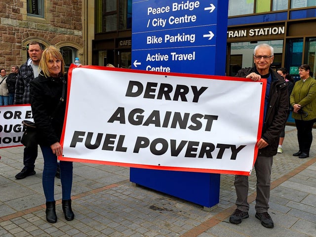 Banner carried at the Derry Against Fuel Poverty march and rally on Saturday afternoon last. Photo: George Sweeney. DER2239GS – 108