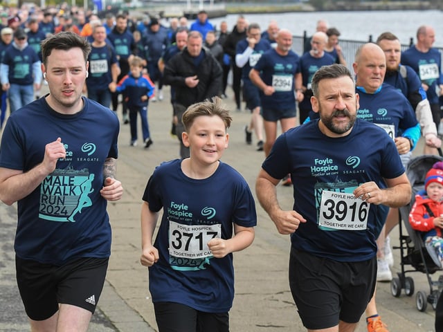 Foyle Hospice Run/Walk participants.  Photo: George Sweeney