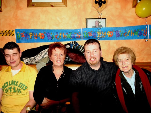 Left to right Ray Sherrin, Claire McDaid and Mary McDaid. 1192/dd : Parties in December 2005.