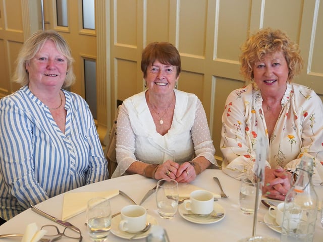 Féile’s ‘Lunch with a Laugh’ at the Bishop’s Gate Hotel was a huge success with Belfast comic Paddy ‘The Dagger’ McDonnell, leaving everyone in stitches.
