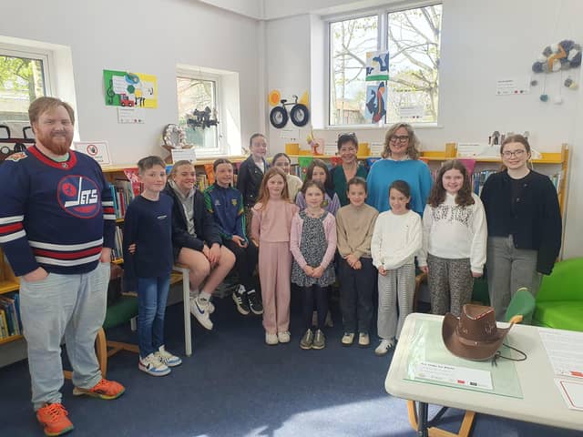 Pupils from Tiernasligo and Urblereagh National Schools with artists John Ruddy, Sinead Smyth, Bernie Murphy and Make Inishowen Festival Coordinator Deirdre McGrory.