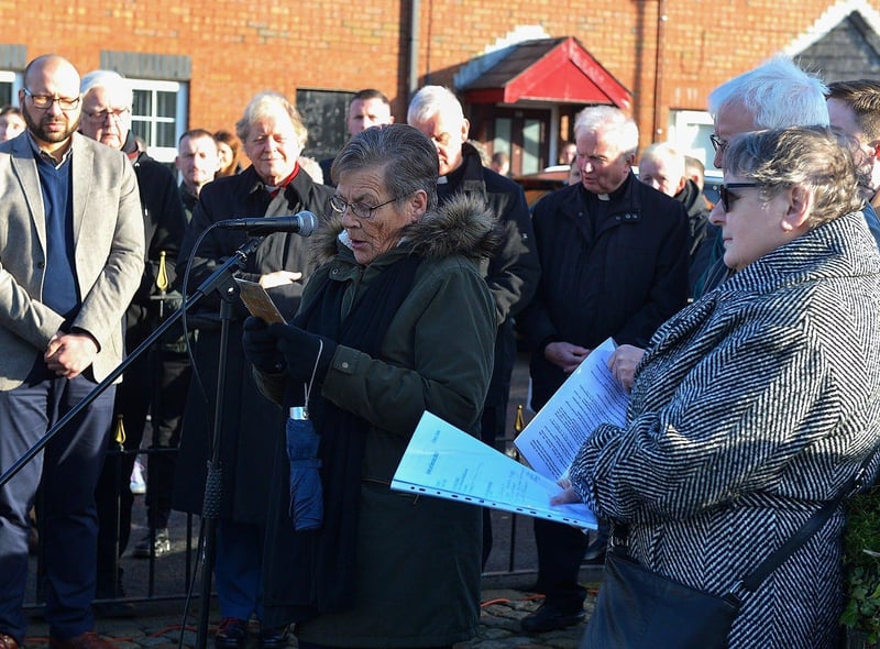 Kay Duddy reads a prayer for peace at the Annual Bloody Sunday Remembrance Service held at the monument in Rossville Street on Sunday morning.  Photo: George Sweeney. DER2306GS – 20