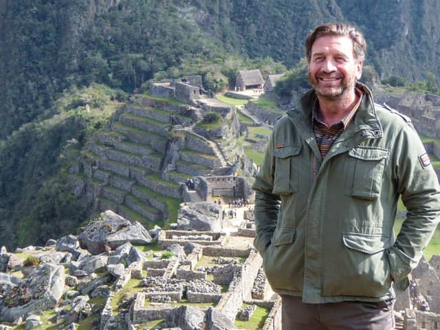 Nick Knowles