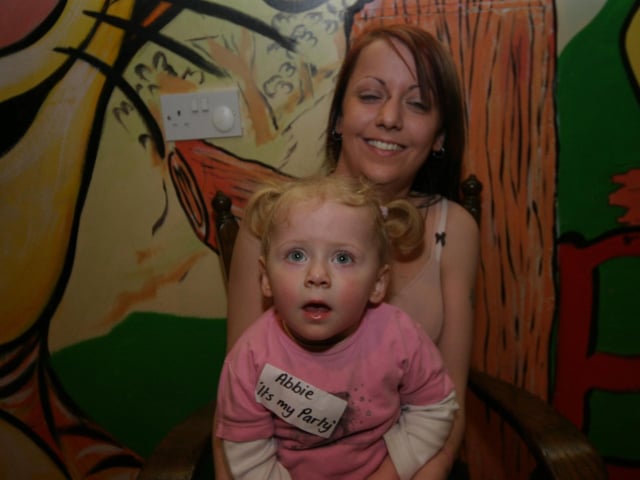 Abbie pictured with her mum Tina on the occasion of hr 2nd birthday 0002/JML : Parties and celebrations January 2006: Abbie Simpson.