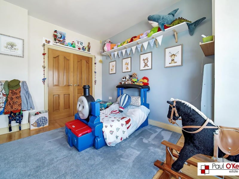 Stunning six bed, five bath property for sale in Victoria Gate