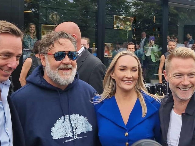 Ryan Tubridy, Russell Crowe, Muff Liquor Company CEO and founder Laura Bonner and Ronan Keating.