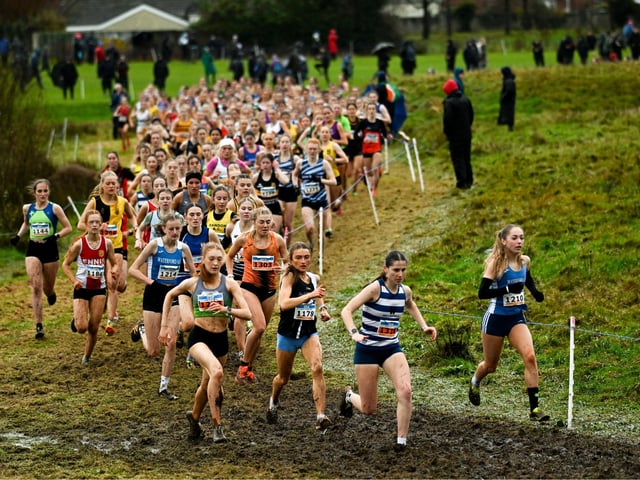 A general view of the under 18 women's 4500m during the 123.ie National Cross Country Championships at Templemore Sports Complex in Derry. Photo by Ramsey Cardy/Sportsfile