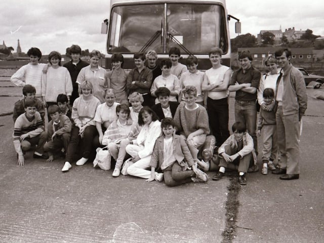 Long Tower Youth Club embarking on a London trip.