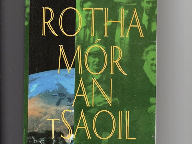 Also available as 'The Hard Road to Klondike' (translated by Valentin Iremonger), 'Rotha Mór an tSaoil' is the incredible life story of Cloughaneely native Micí MacGabhann. It tells of his journey from the Donegal Gaeltacht, all the way to the Klondike gold rush in the Yukon in the late 19th century and all the 'big wheel of life' threw at him in between.