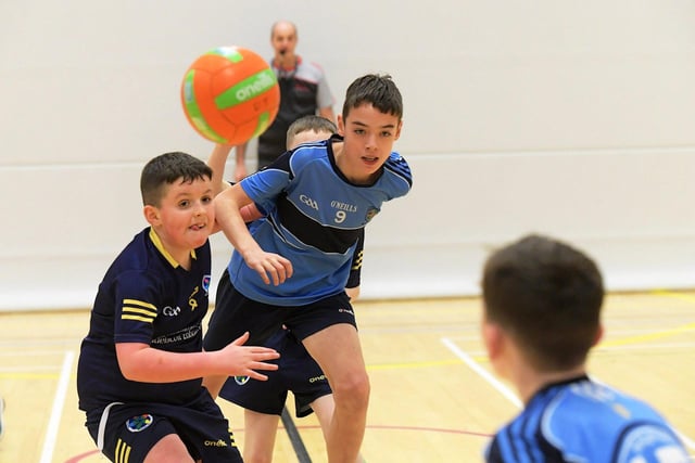 Gaelscoil Eadain Mhor take on Hollybush. Photo: George Sweeney