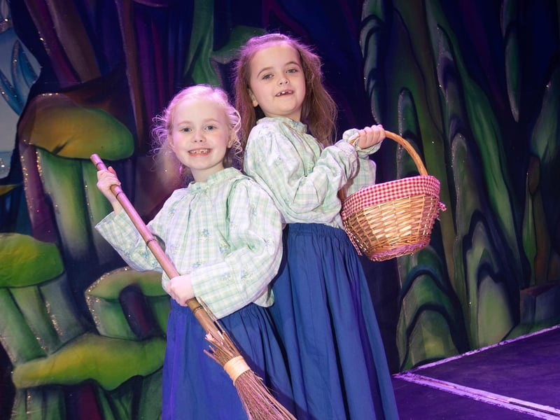 Lexi Mc Ginley & Enya Mc Sorley Sharing The Story of Ethna. (Photos: Jim McCafferty Photography)