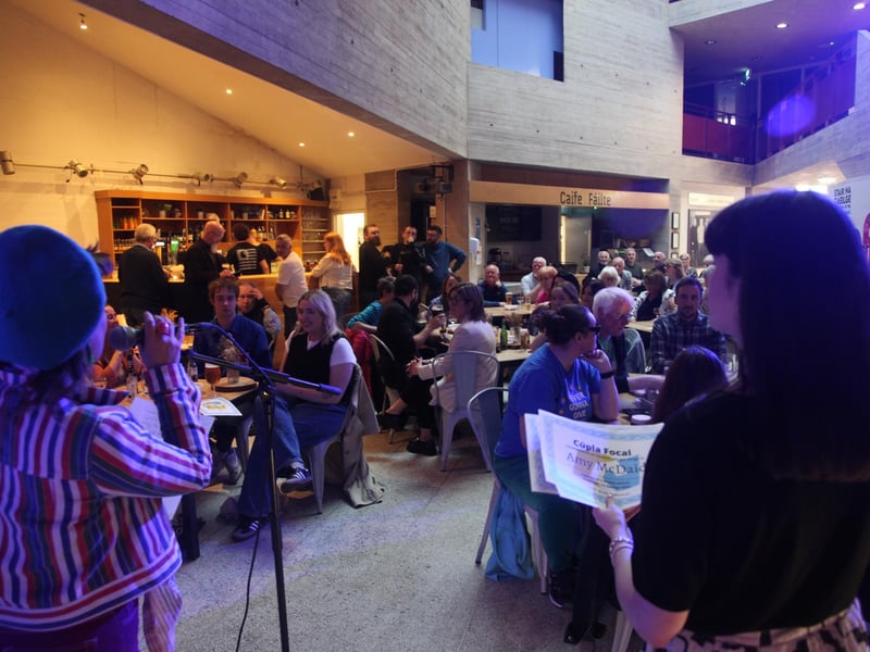 Join Cultúrlann Uí Chanáin Spooky Tunes trad session, led by our Acadamh students! With a prize for the best costume that matches a tune’s title, there’s all to play for… This is an event open to all, on October 29 at 5 17:00.