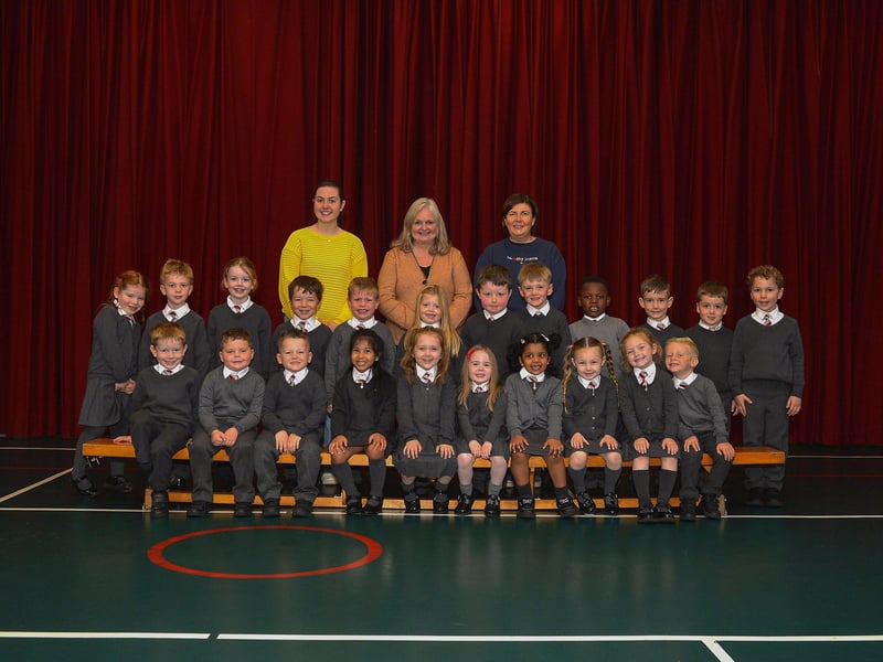 Mrs Greer with her P1 class and classroom assistants at Drumahoe Primary School.