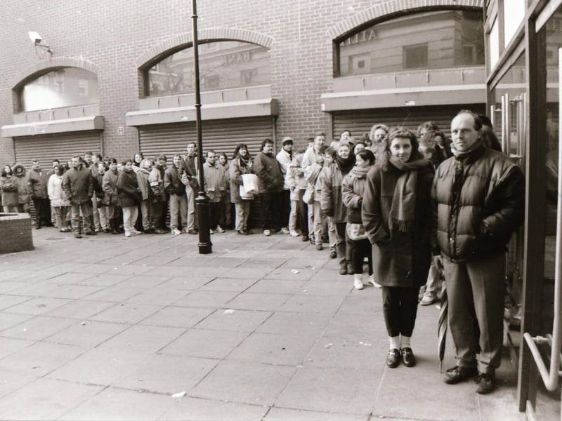 Queuing for Garth Brooks tickets at the Richmond Centre, autumn 1993.
