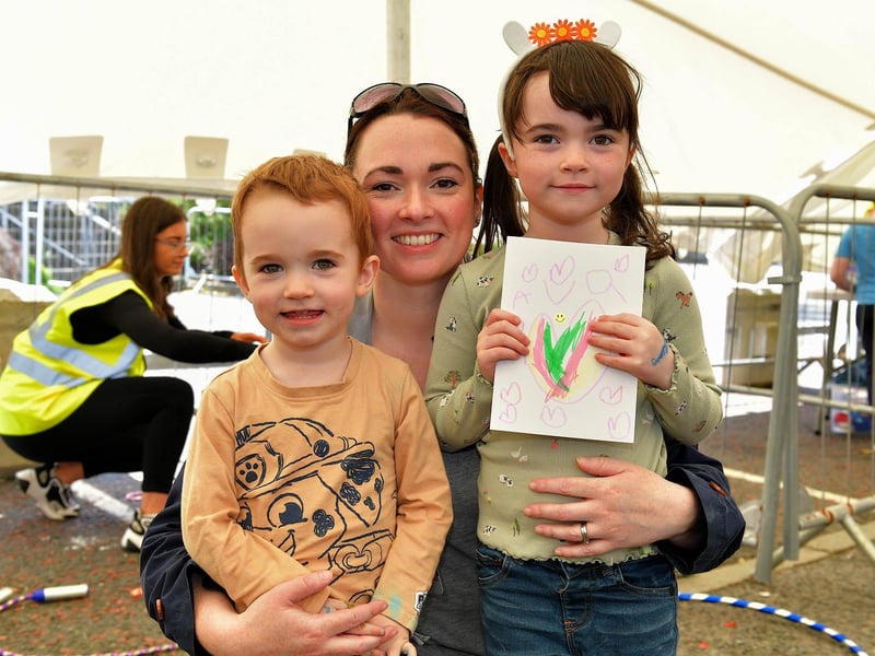 Finn and Ava O’Neill with their mum Shauna at the Carndonagh Family fun Day on Saturday afternoon last. Photo: George Sweeney. DER2327GS - 094