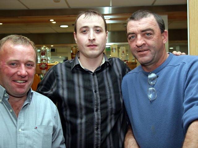 Jim Robinson, Eddie Dorman, Damien Devlin 0528JML : Parties and celebrations across Derry in May 2006.