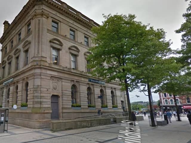 Danske Bank's branch in Derry city centre is to close in June.