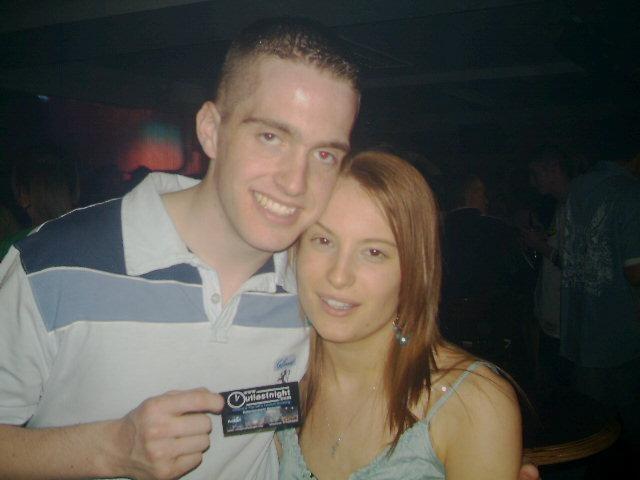 Exif-JPEG-422 : Out Last Night pictures in Derry bars in May 2005.