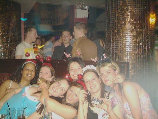 Exif-JPEG-422 : Locals having a good time at Derry's nightlife spots back in June 2005.