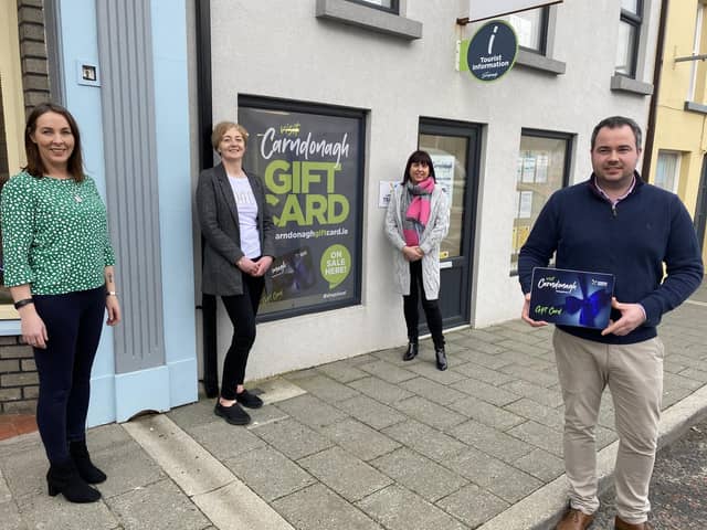 Carndonagh Gift Card. Claire Mc Monagle, Elaine Mc Colgan, Deirdre Bradley and Davin Doherty all from the Carndonagh Traders AssociatioN.
