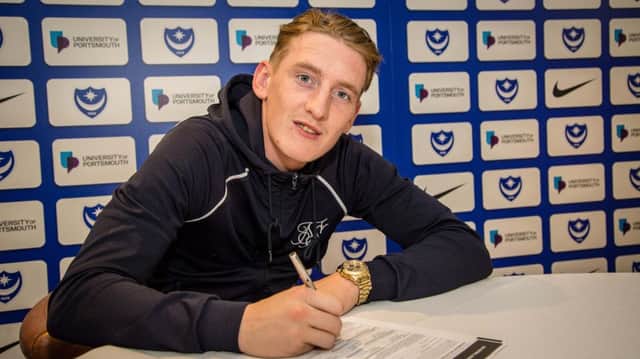 Ronan Curtis pens a two year deal with Portsmouth.