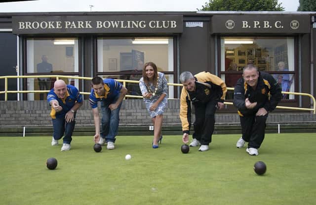 Bowlers with the then Mayor, Elisha McCallion MP at the clubhouse in 2015.