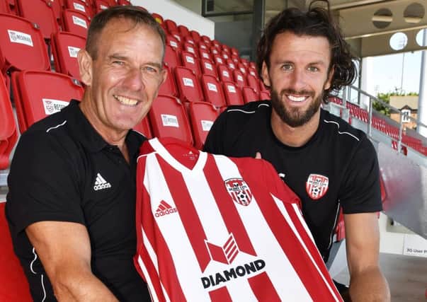 Derry City manager Kenny Shiels alongside new signing Danny Seaborne.