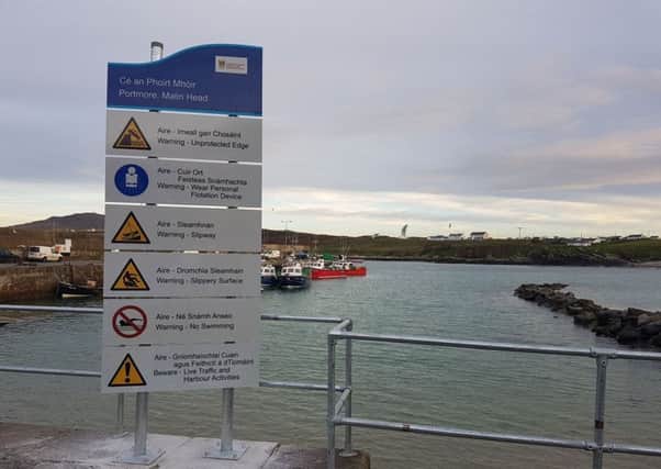 The sign erected at the pier.