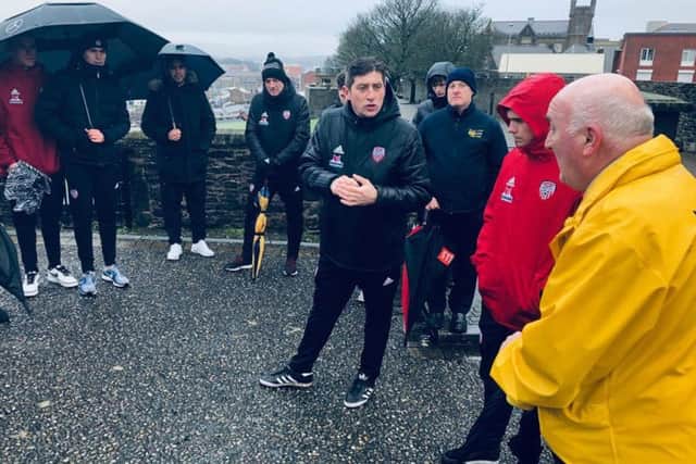 Declan Devine and the Derry City team took a guided tour of the City Walls last Sunday to get a feel for the history of the city.