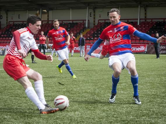 Derry City's Gareth McGlynn in action against the Czech Republic on Sunday.