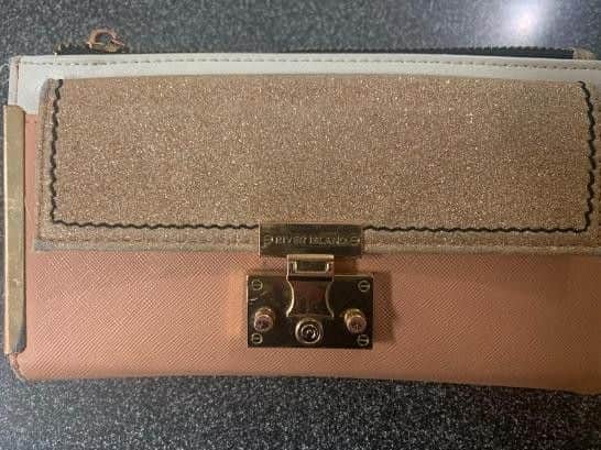 Purse.