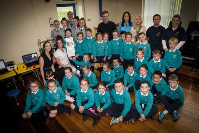 Teachers and pupils from Thornhill College visited Glendermott P.S. on Friday morning.
