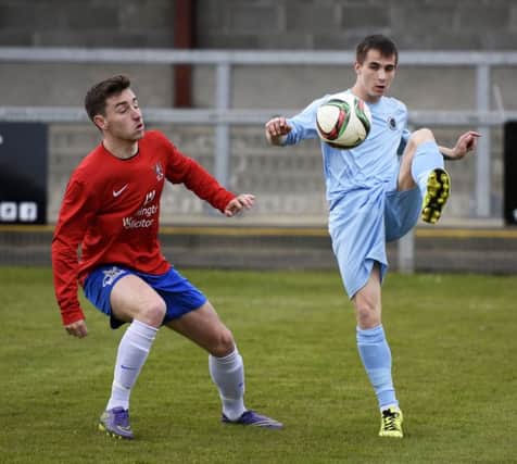 Institute striker Gareth Brown scored his fourth goal in five games at Lisburn Distillery, on Tuesday night.