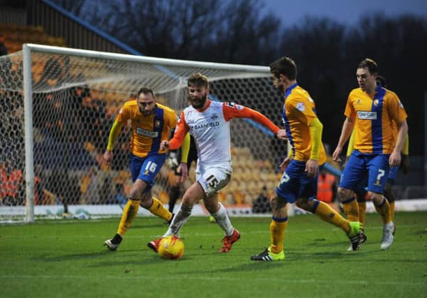 Northern Ireland international and former Celtic star Paddy McCourt has been a free agent since leaving Luton Town earlier this year.
