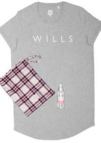 The Jack Wills branded sleep tee gift set.