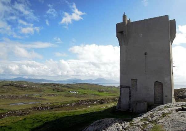 A sunny day at 'The Tower,' Banba's Crown, Malin Head.