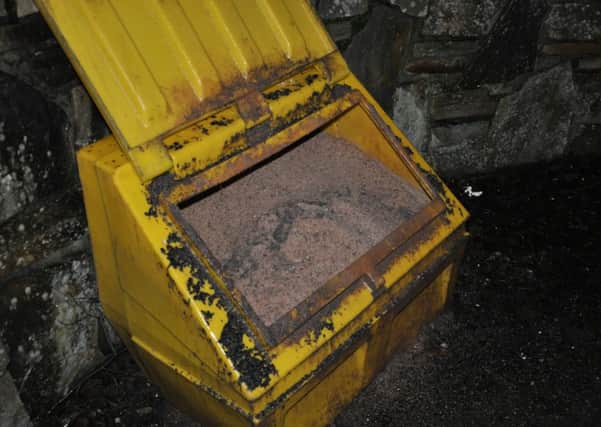 Colr. Campbell has called for salt bins to be installed in Ballymagowan.