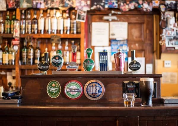 The PSNI has issued Christmas licensing hours for 2016.